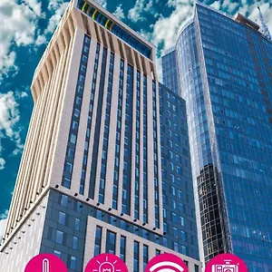 Sky Loft By Rixwell International فندق